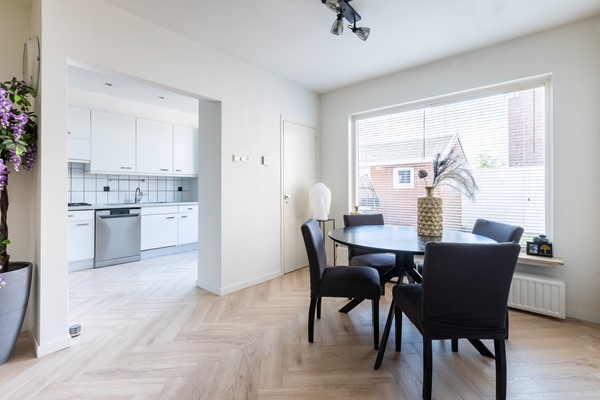 Medium property photo - Vondellaan 60, 4624 HN Bergen op Zoom